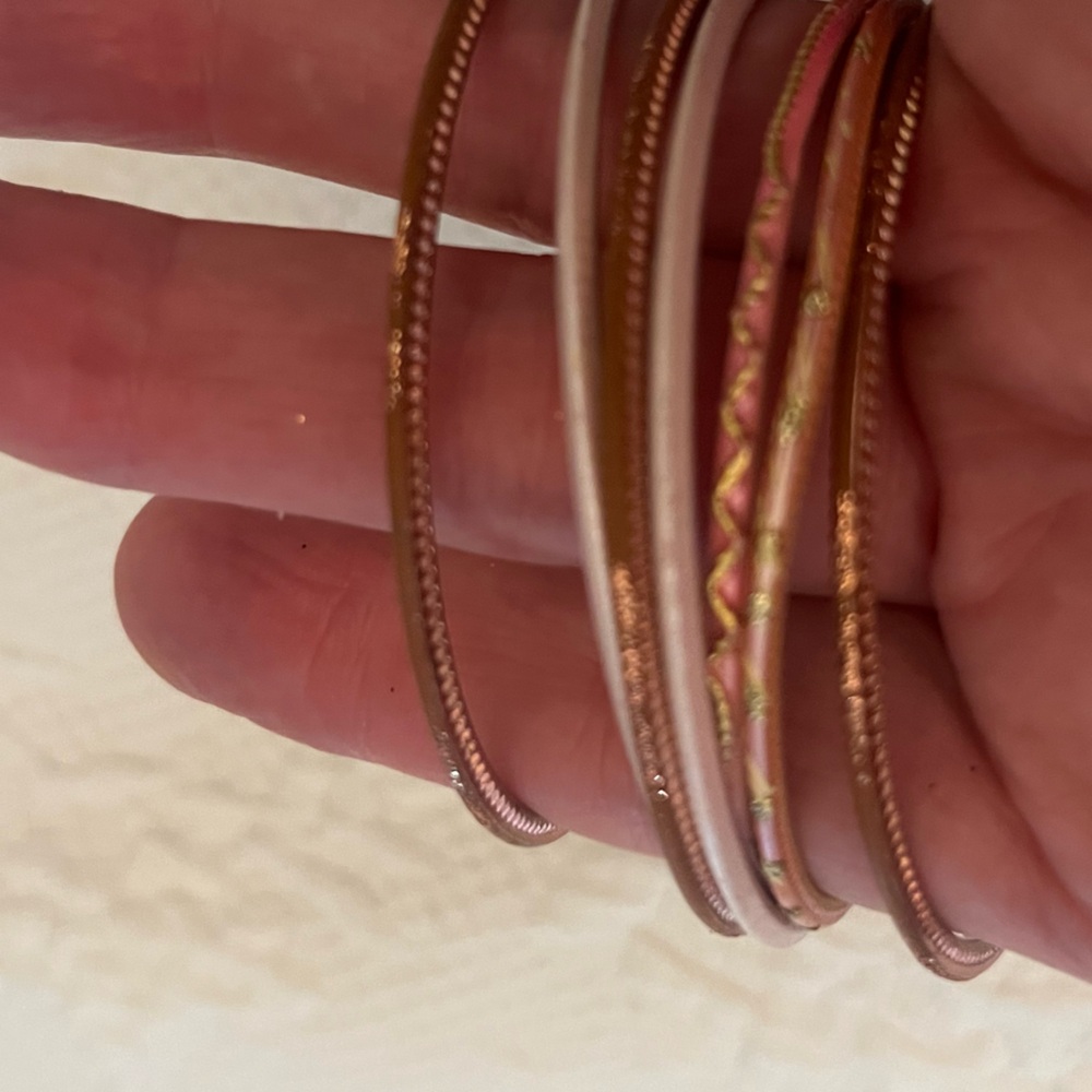 Set of 7 pink bangles from India